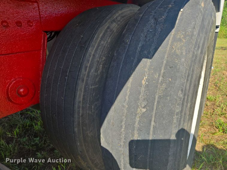 image for item EV1619 1995 Timpte grain trailer