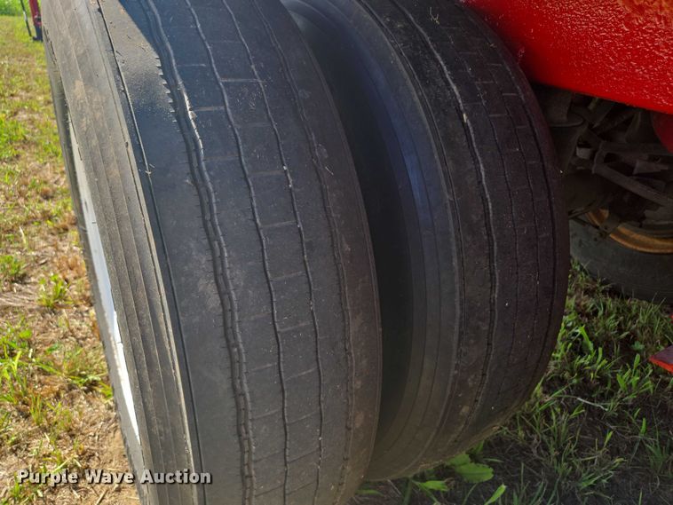 image for item EV1619 1995 Timpte grain trailer