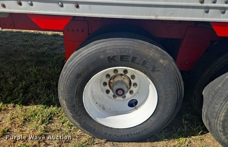 image for item EV1619 1995 Timpte grain trailer