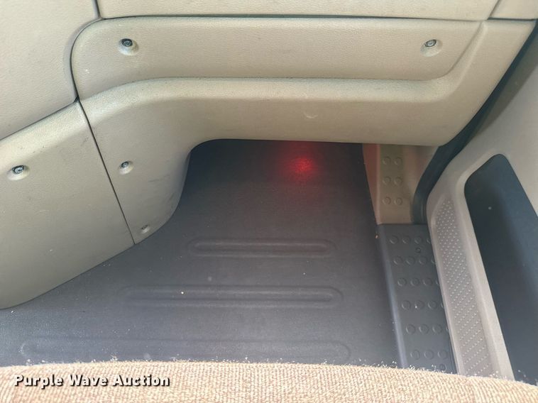 image for item YA0356 2018 Freightliner Cascadia 125 semi truck