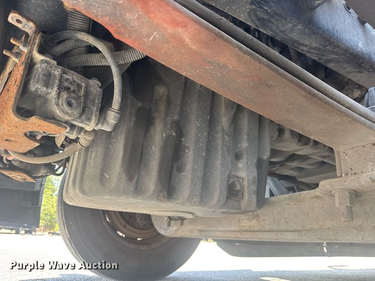 image for item YA0356 2018 Freightliner Cascadia 125 semi truck