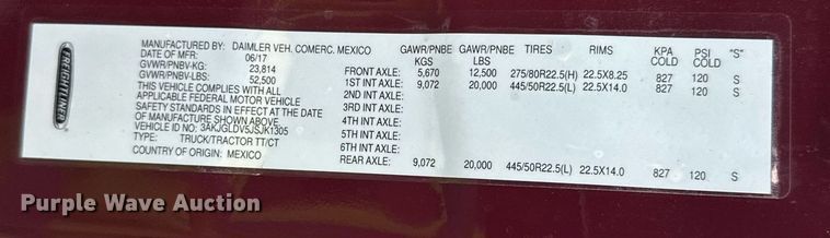 image for item YA0356 2018 Freightliner Cascadia 125 semi truck