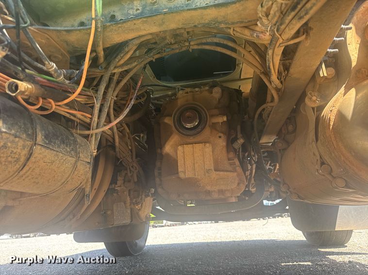 image for item YA0359 2017 Mack CHU613 semi truck