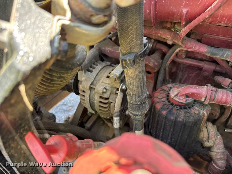 image for item YA0359 2017 Mack CHU613 semi truck