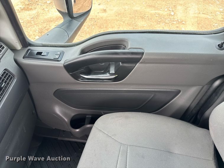 image for item YA0559 2020 International LT625 semi truck