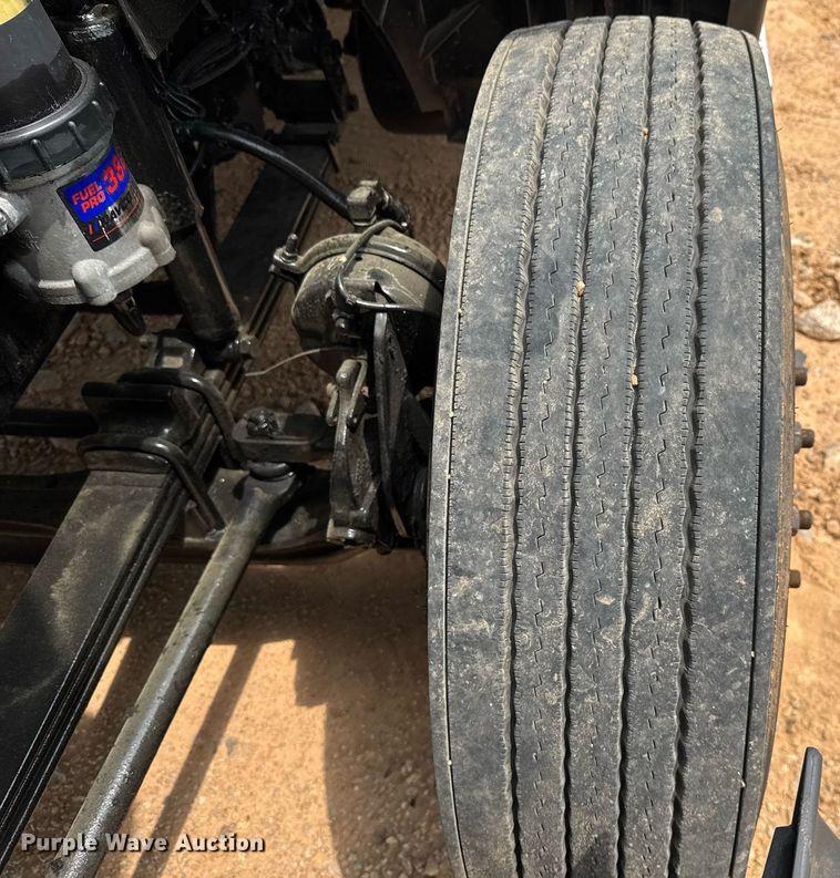 image for item YA0559 2020 International LT625 semi truck