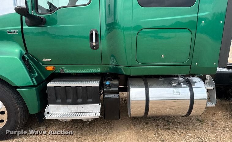 image for item YA0562 2020 International LT625 semi truck