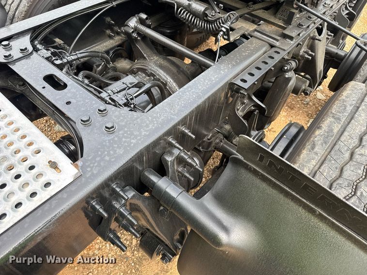 image for item YA0562 2020 International LT625 semi truck