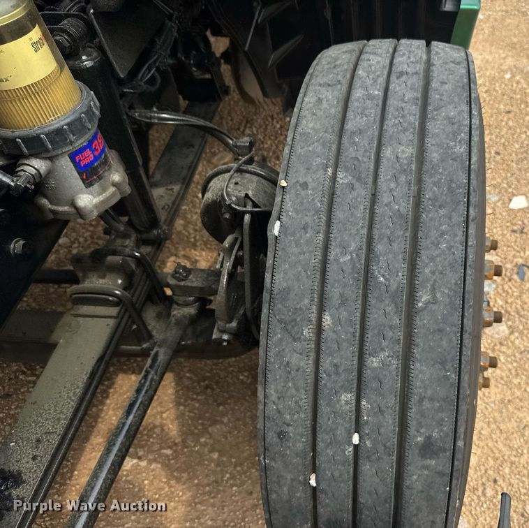 image for item YA0562 2020 International LT625 semi truck