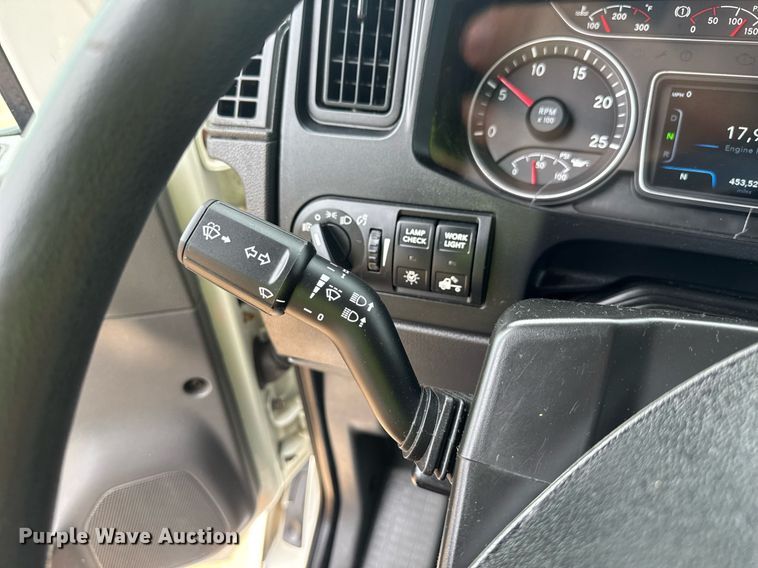 image for item YA0565 2020 International LT625 semi truck