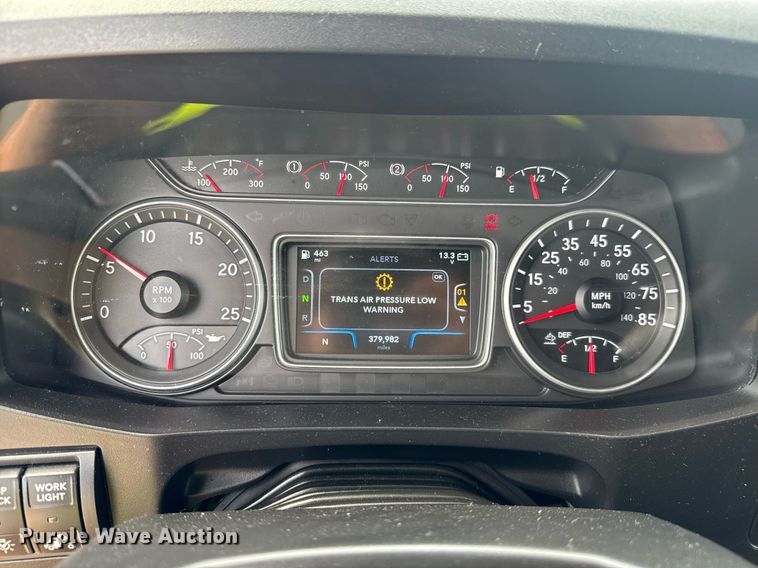 image for item YA0566 2020 International LT625 semi truck