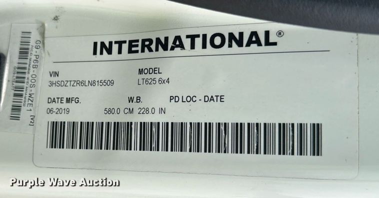 image for item YA0566 2020 International LT625 semi truck