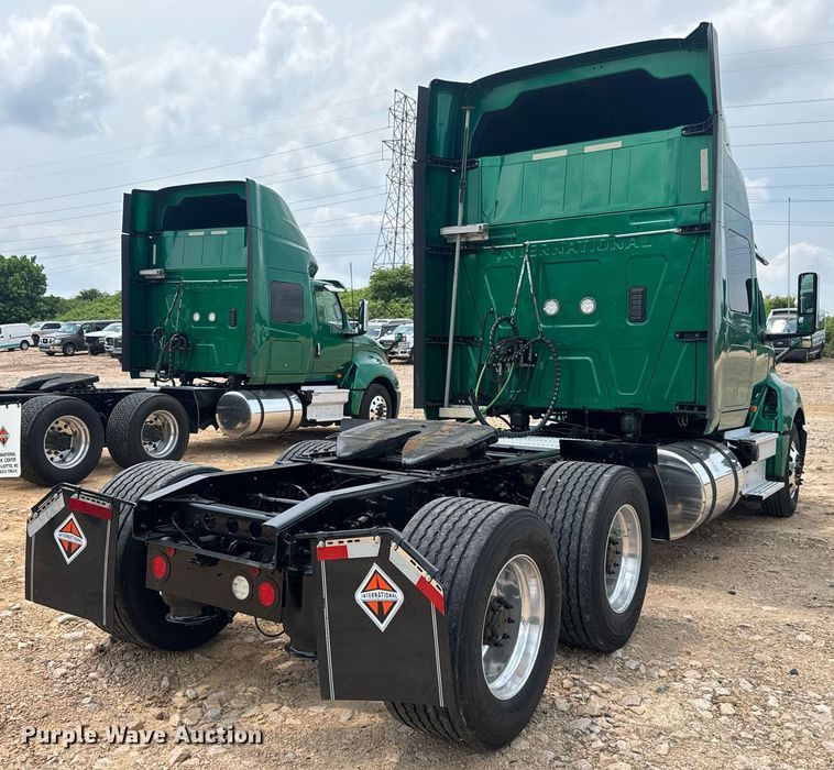 image for item YA0593 2020 International LT625 semi truck