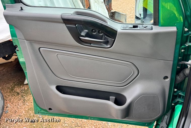 image for item YA0593 2020 International LT625 semi truck