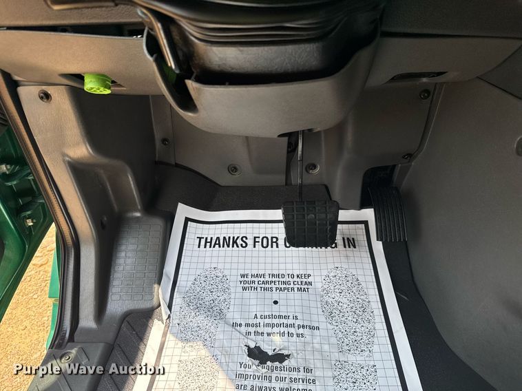 image for item YA0593 2020 International LT625 semi truck