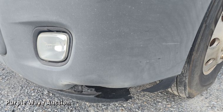 image for item YA0691 2016 Freightliner Cascadia semi truck