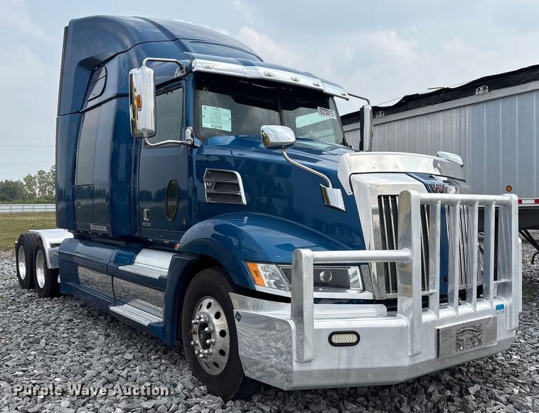 CAMIóN CAMAROTE 2019 WESTERN STAR
