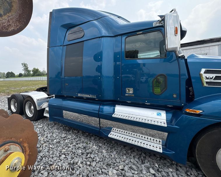 CAMIóN CAMAROTE 2019 WESTERN STAR