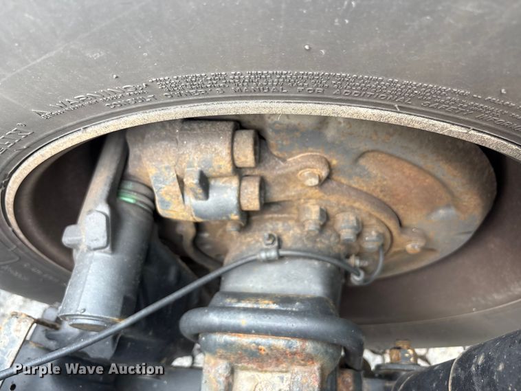 image for item YA0692 2019 Western Star  5700 semi truck