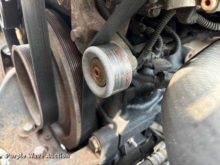 image for item YA0692 2019 Western Star  5700 semi truck