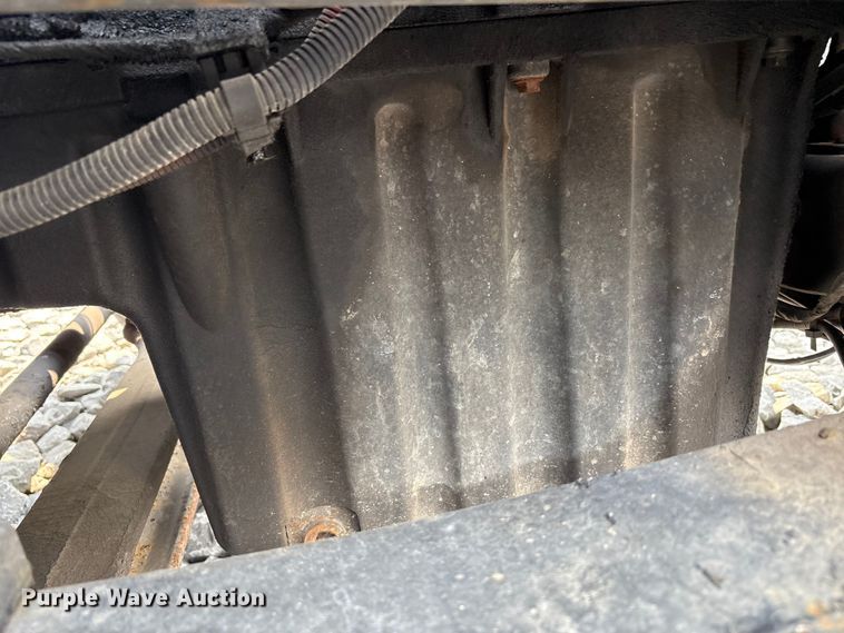 image for item YA0692 2019 Western Star  5700 semi truck