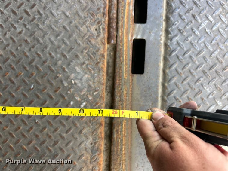 image for item YA0693 2014 Freightliner  Business class M2 box truck