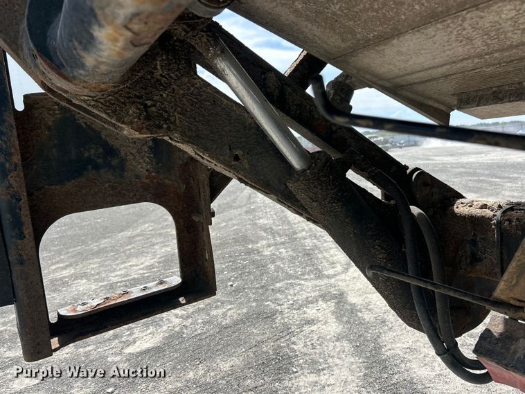 image for item YA0693 2014 Freightliner  Business class M2 box truck