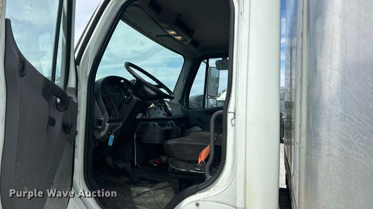 image for item YA0693 2014 Freightliner  Business class M2 box truck