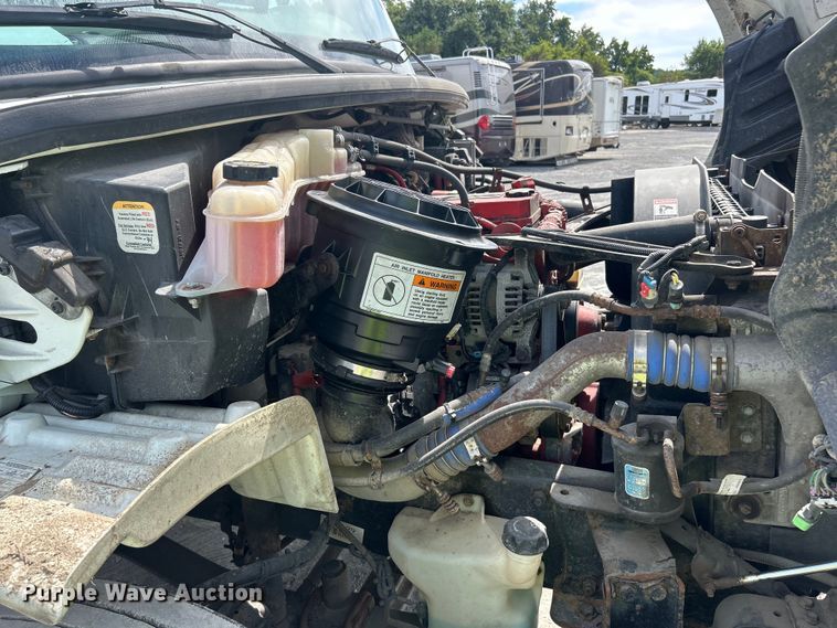 image for item YA0693 2014 Freightliner  Business class M2 box truck