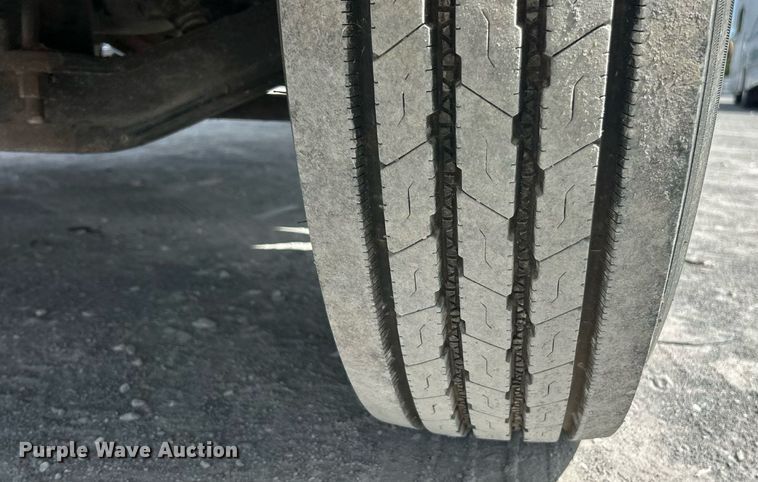 image for item YA0693 2014 Freightliner  Business class M2 box truck