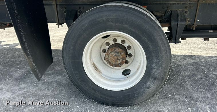 image for item YA0693 2014 Freightliner  Business class M2 box truck