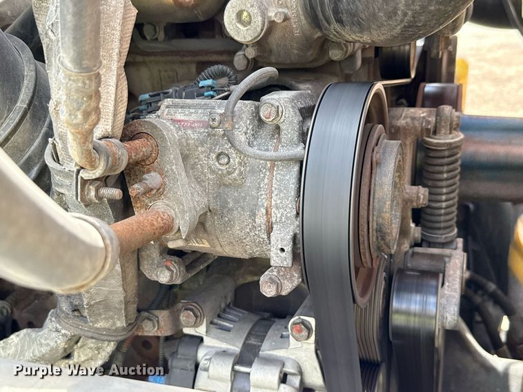 image for item YA0694 2017 Freightliner Cascadia semi truck