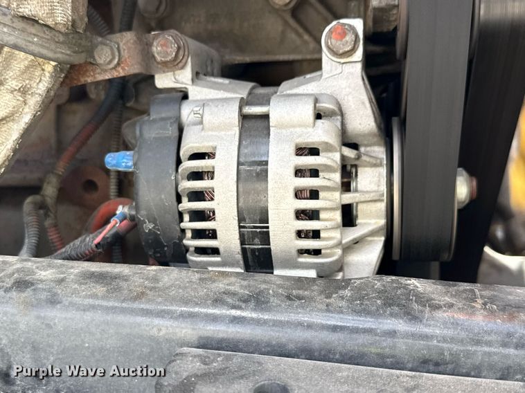 image for item YA0694 2017 Freightliner Cascadia semi truck