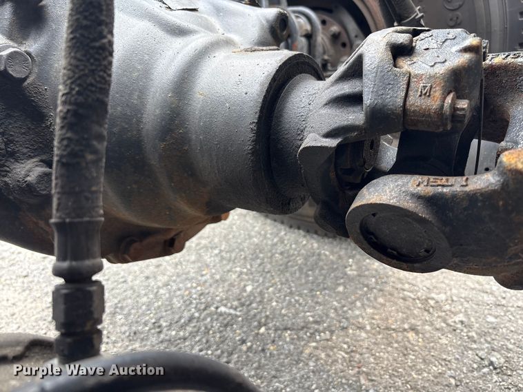 image for item YA0699 2019 Freightliner Cascadia semi truck