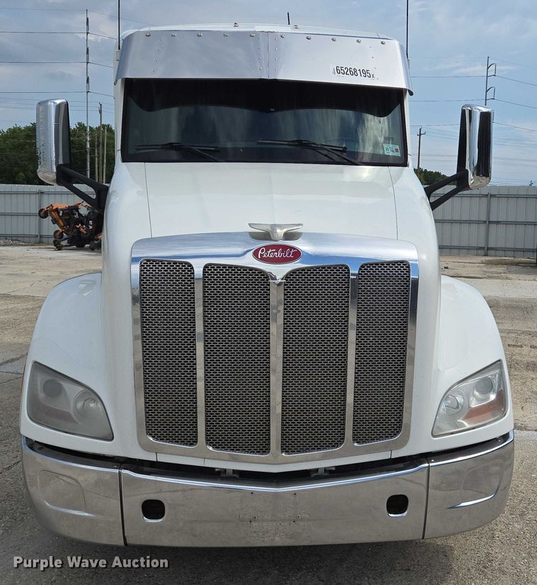 CAMIóN CAMAROTE 2017 PETERBILT