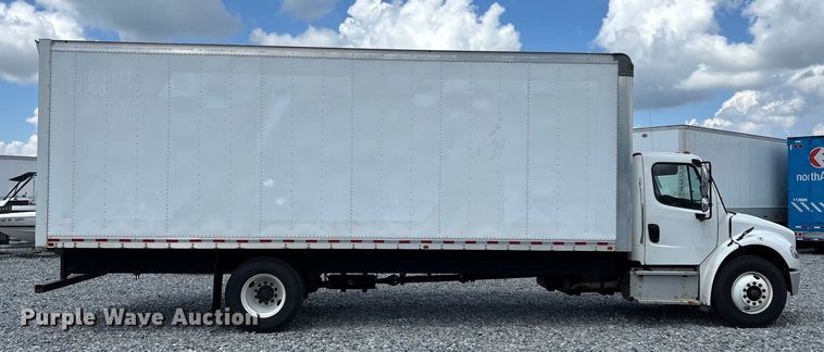 image for item YA0782 2023 Freightliner M2106 box truck
