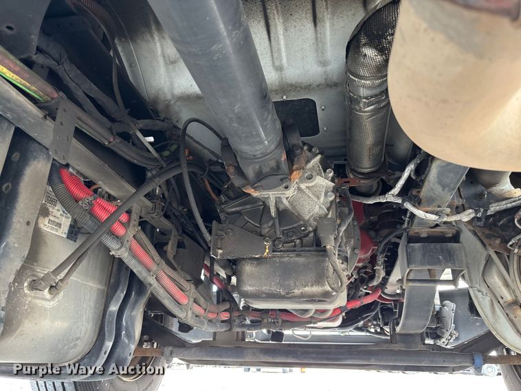 image for item YA0782 2023 Freightliner M2106 box truck