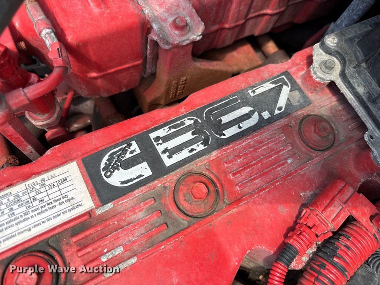 image for item YA0782 2023 Freightliner M2106 box truck