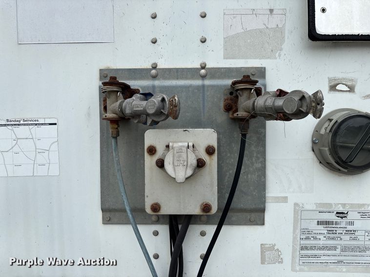 image for item YA0825 2006 Wabash DVCVHPC dry van trailer