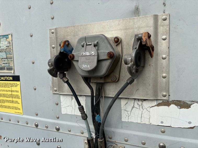 image for item YA0827 2003 Stoughton dry van trailer