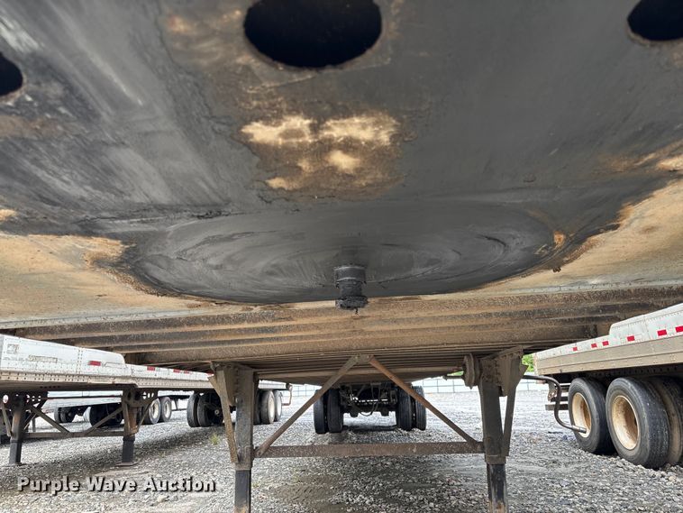 image for item YA0827 2003 Stoughton dry van trailer