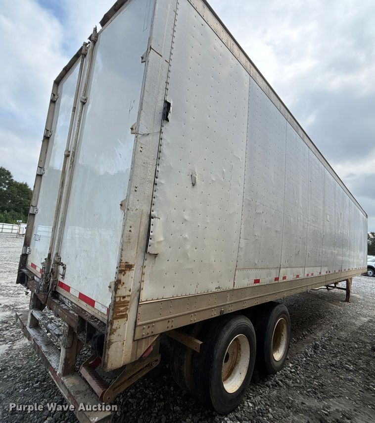 image for item YA0828 1996 Great Dane dry van trailer