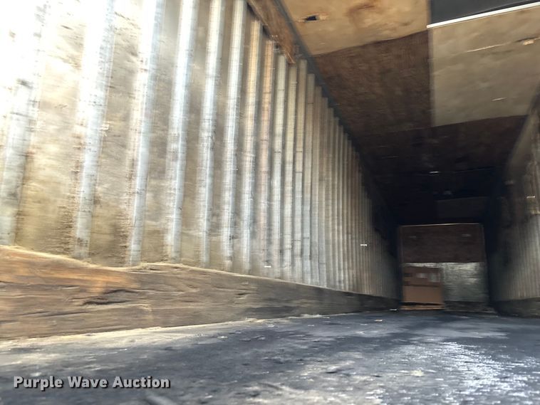 image for item YA0828 1996 Great Dane dry van trailer