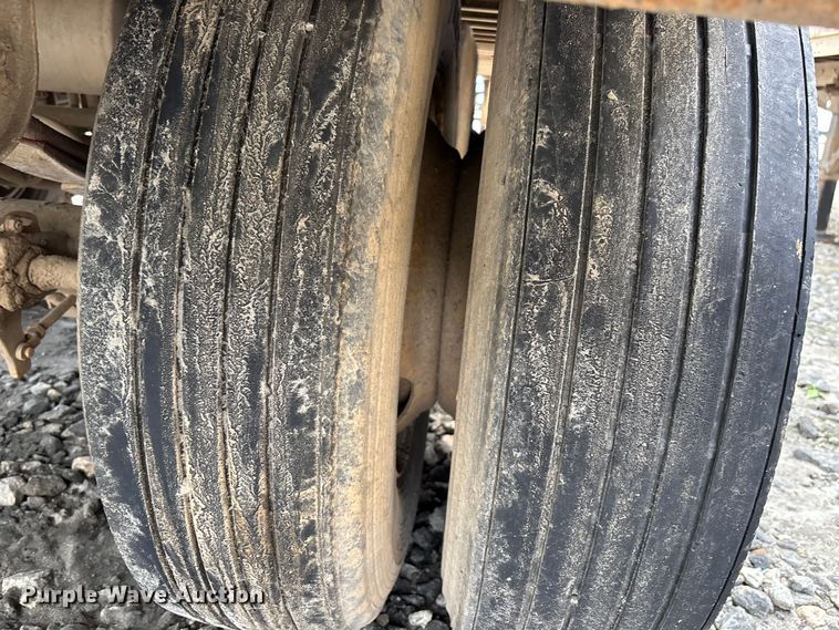 image for item YA0828 1996 Great Dane dry van trailer