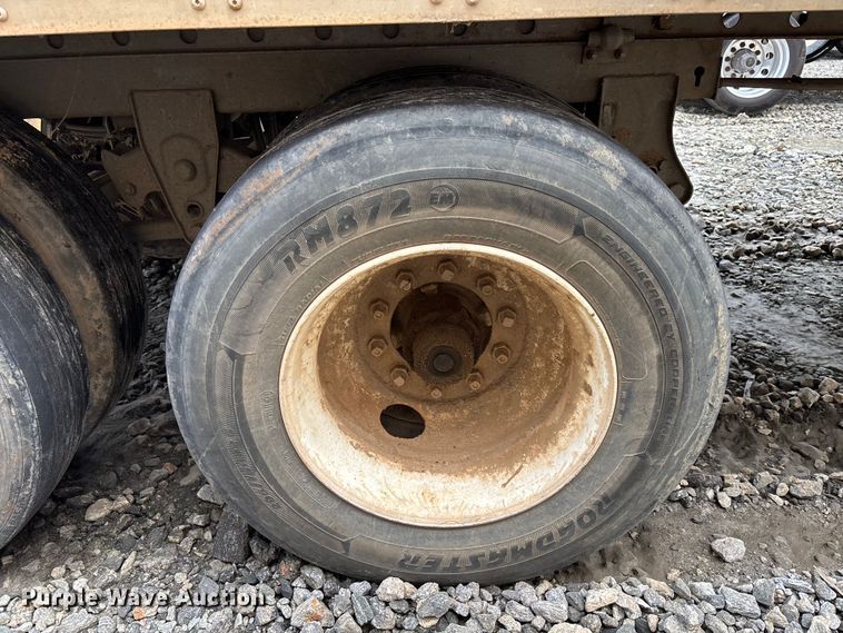 image for item YA0828 1996 Great Dane dry van trailer