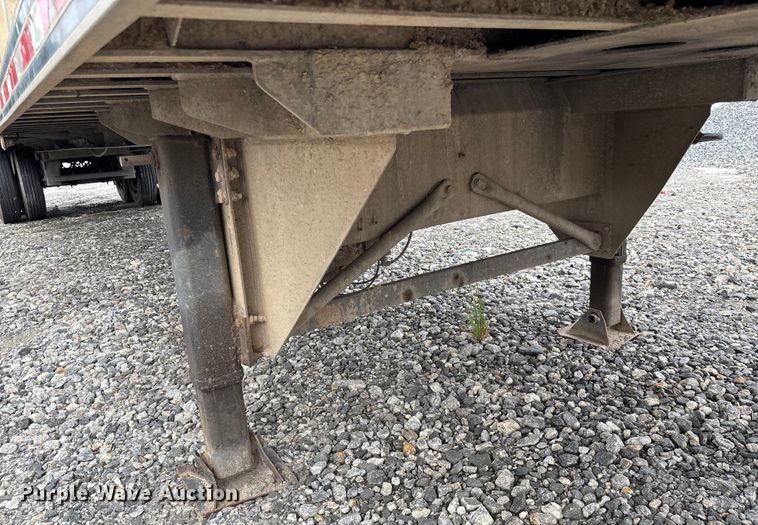 image for item YA0829 2012 Mac grain trailer