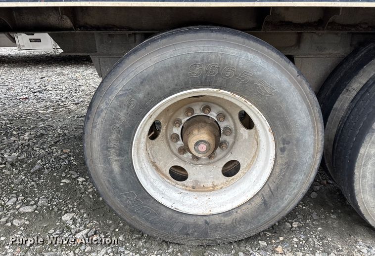 image for item YA0829 2012 Mac grain trailer