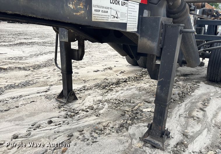 image for item YA0830 2014 Benlee roll-off container trailer