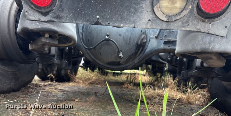 image for item YA0855 2016 International ProStar Plus 122 semi truck