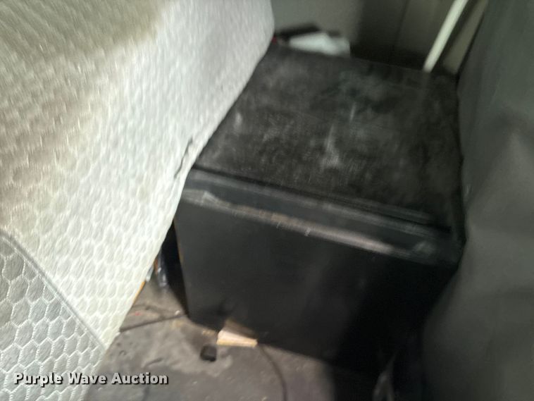 image for item YA0855 2016 International ProStar Plus 122 semi truck